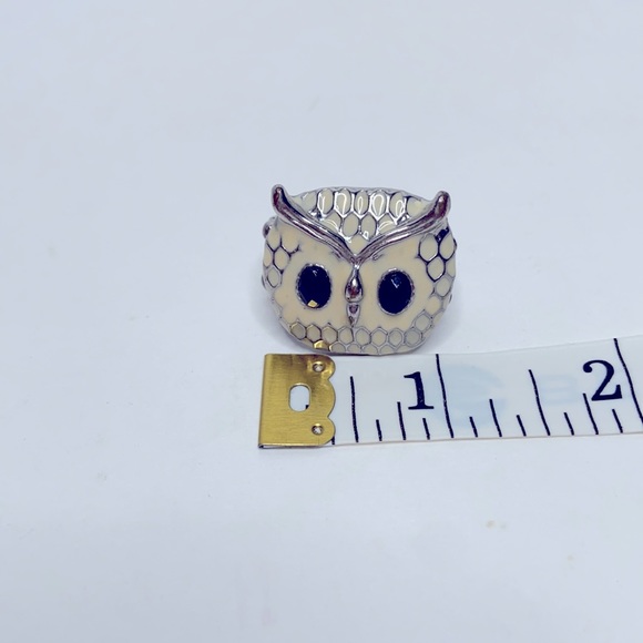 Enamel Owl Ring - Picture 8 of 8